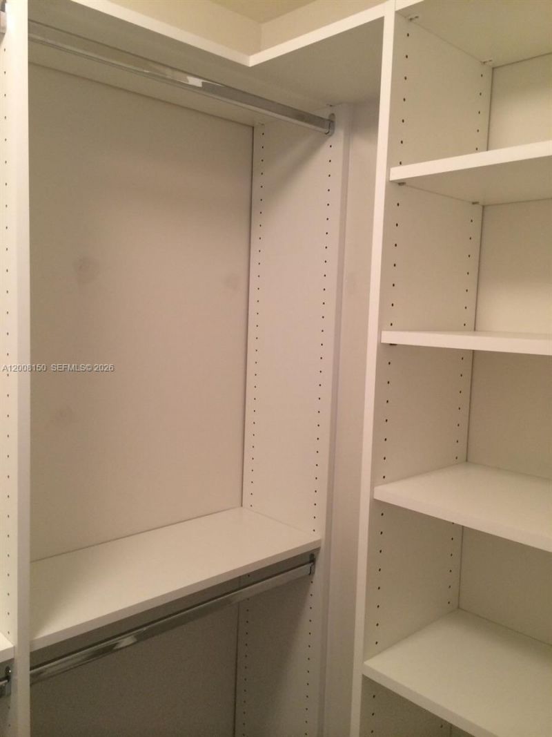999 SW 1st Ave , Unit 2708, Miami, FL 33130 Photo