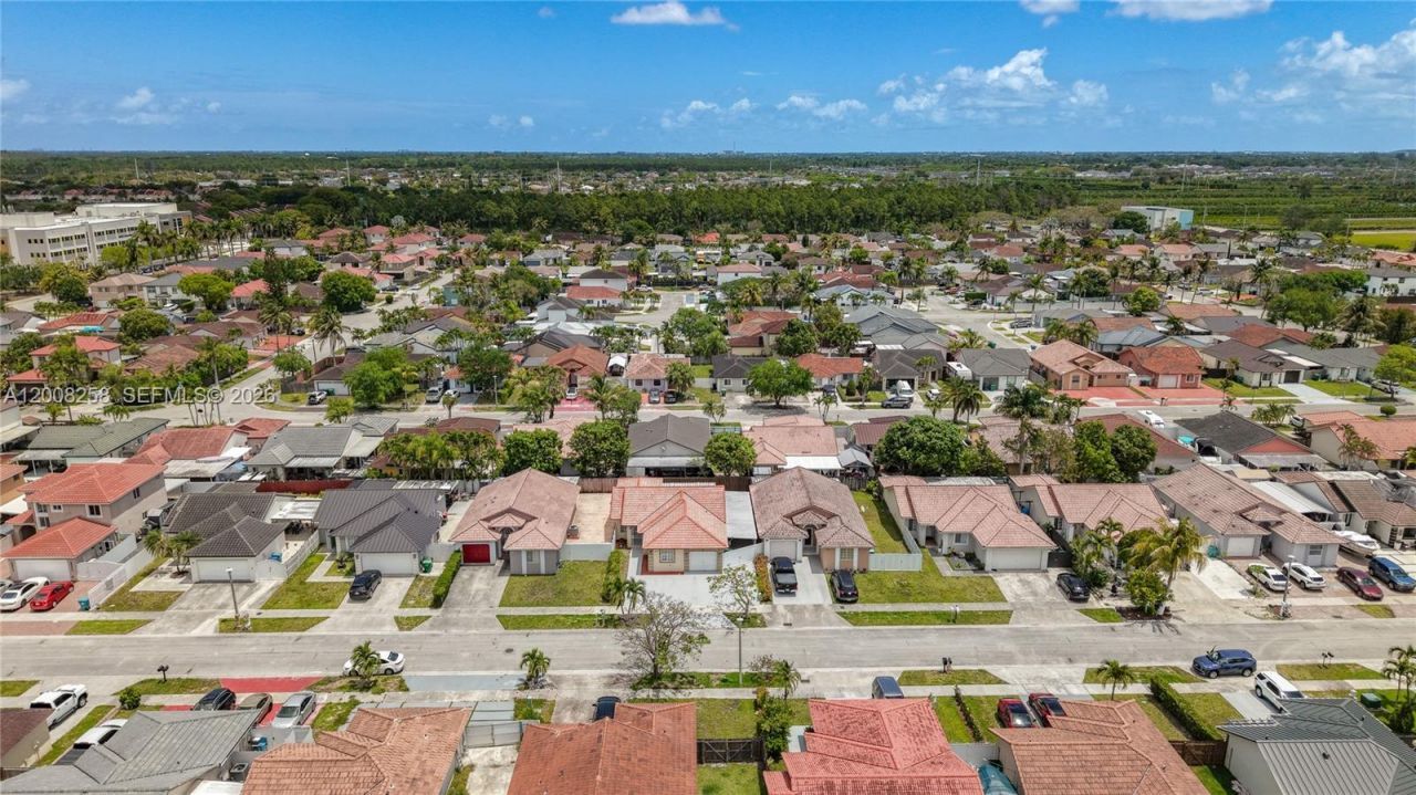 18153 SW 143rd Pl, Miami, FL 33177 Photo