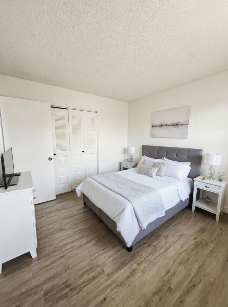 1516 SE Royal Green Circle, Unit 202, Port Saint Lucie, FL 34952 Photo
