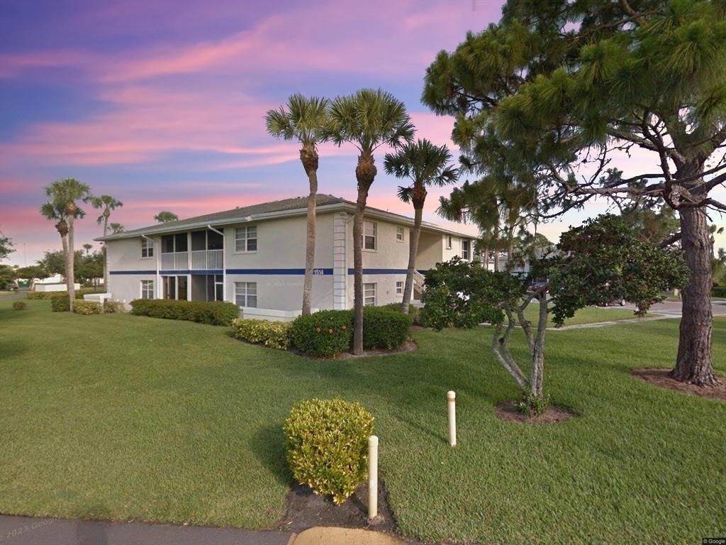 1516 SE Royal Green Circle, Unit 202, Port Saint Lucie, FL 34952 Photo