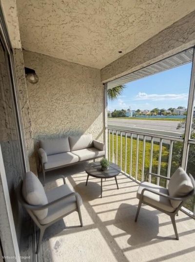 1516 SE Royal Green Circle, Unit 202, Port Saint Lucie, FL 34952 Photo