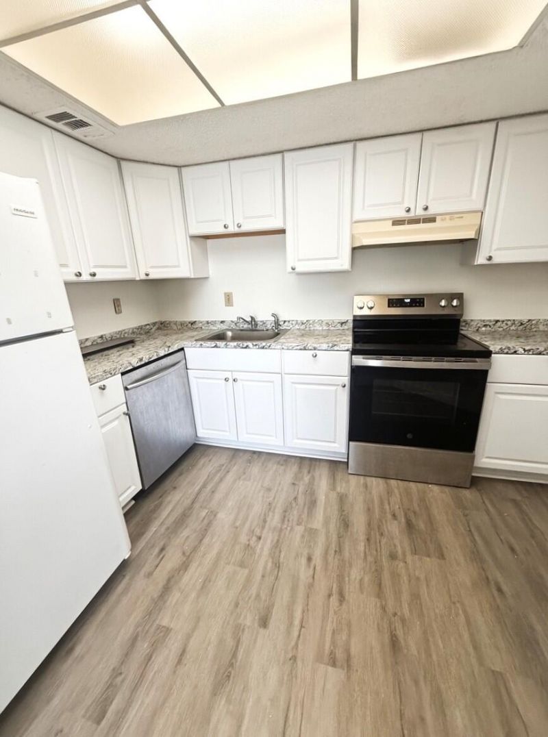 1516 SE Royal Green Circle, Unit 202, Port Saint Lucie, FL 34952 Photo