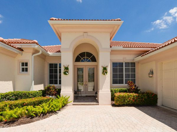 7966 Poppy Hills Lane, Port St. Lucie, FL 34986