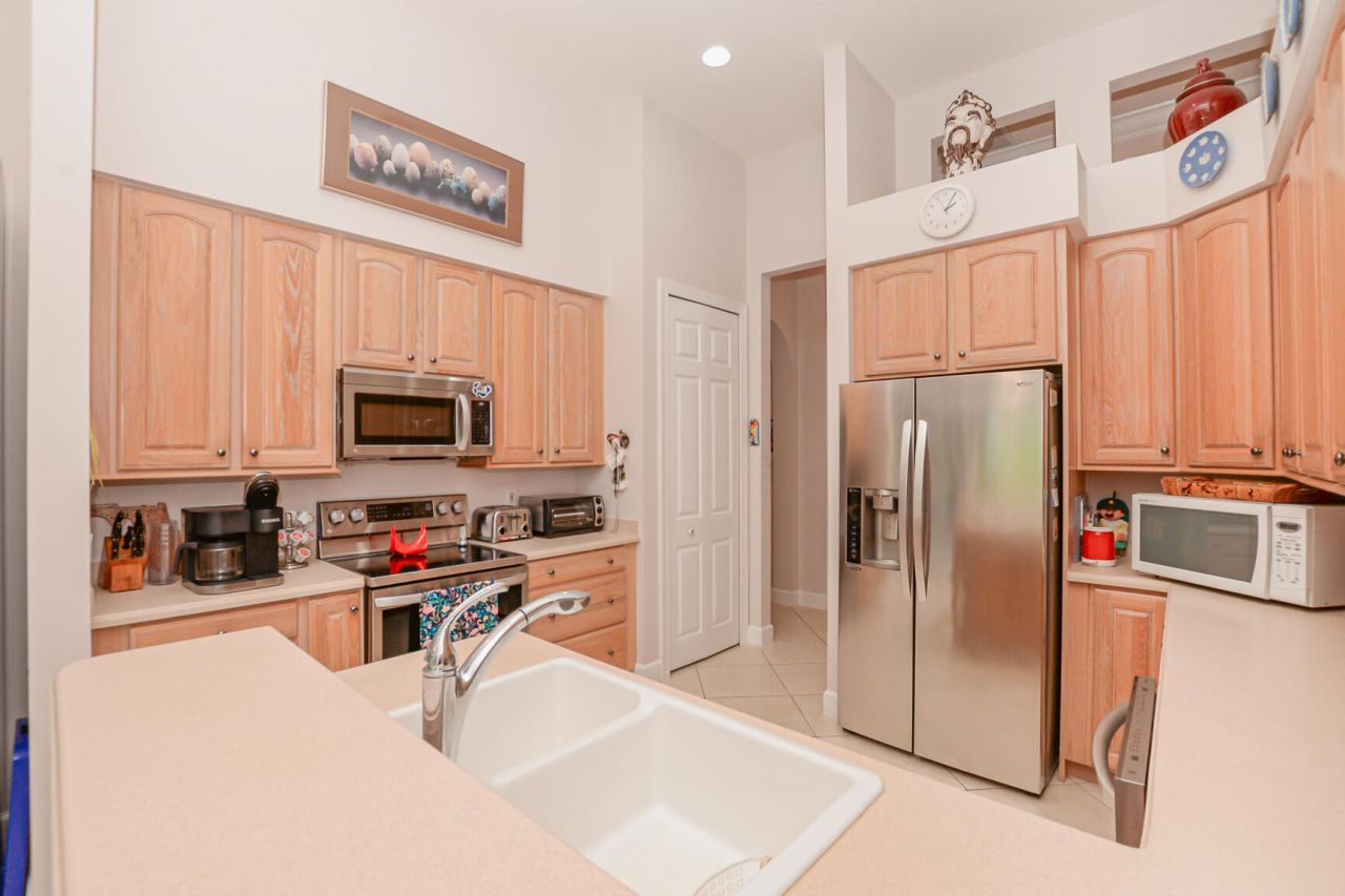 7966 Poppy Hills Lane, Port Saint Lucie, FL 34986 Photo