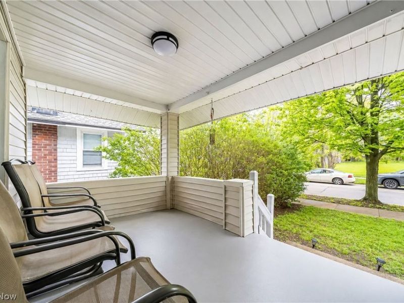 1714 Hillview Road, Cleveland, OH 44112 Photo 3