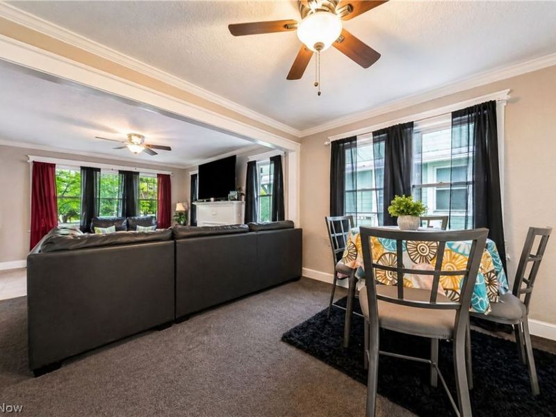 1714 Hillview Road, Cleveland, OH 44112 Photo 6