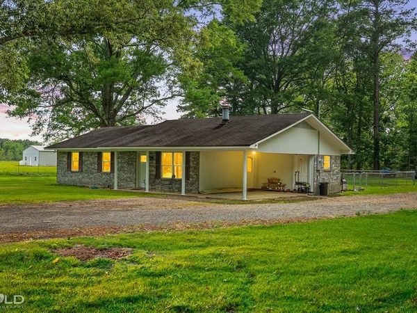 186 Hughes Road, Coushatta, LA 71019