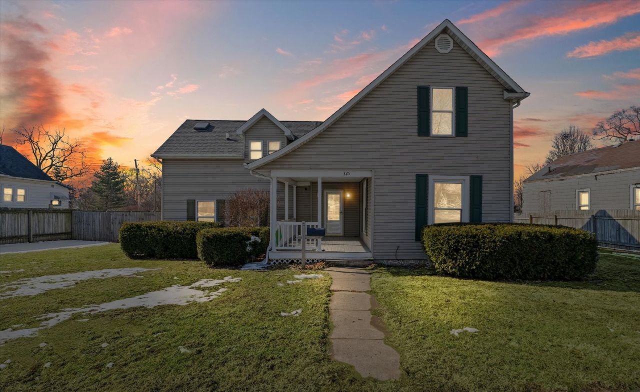 325 N Market Street , Hoopeston, IL 60942 Main Photo