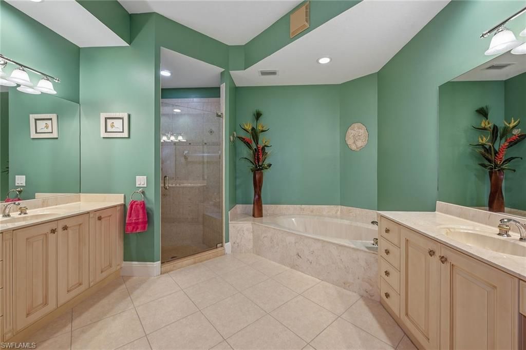 9154 Cherry Oaks Ln, Unit 101, Naples, FL 34114 Photo