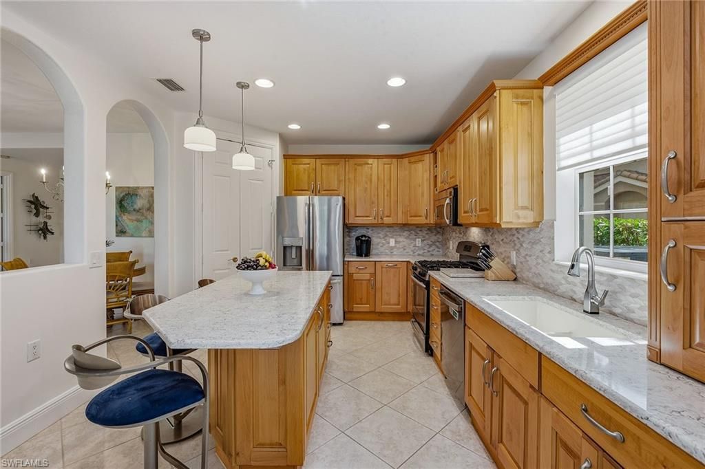 9154 Cherry Oaks Ln, Unit 101, Naples, FL 34114 Photo