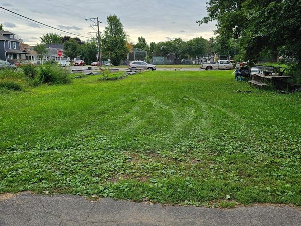 601 Western Avenue N, Saint Paul, MN 55103