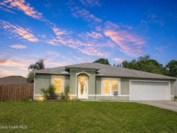1090 Castile Road SE, Palm Bay, FL 32909