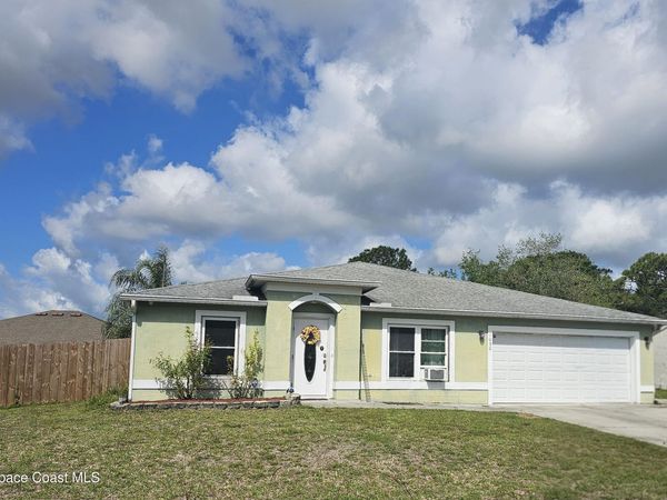 1090 Castile Road SE , Palm Bay, FL 32909