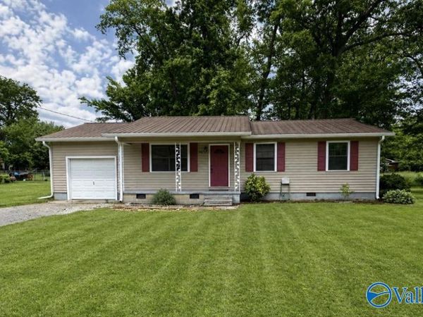 89 Pike Avenue, Boaz, AL 35957