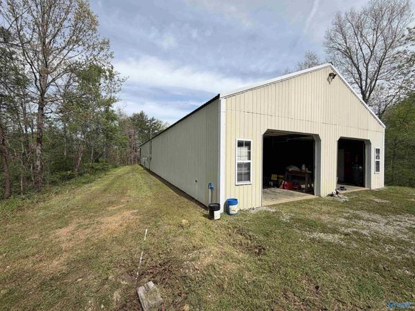 2121 Center Hill Road, Trafford, AL 35172