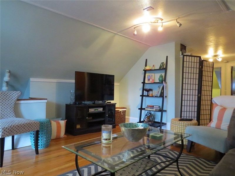 13834 Clifton Boulevard, Lakewood, OH 44107 Photo 3