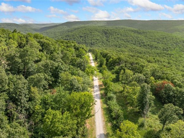 117 Significance Summit , Harrison, AR 72601