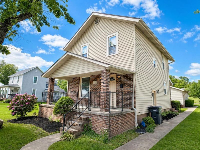 143 E Lincoln Street , New Lexington, OH 43764 Photo 3
