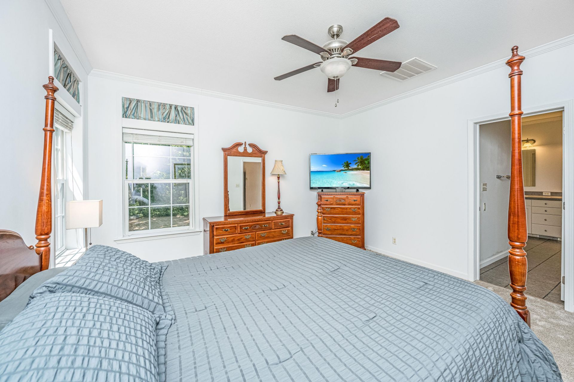 7650 Point Of Pines Road Photo 16