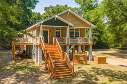 7650 Point Of Pines Road photo 4