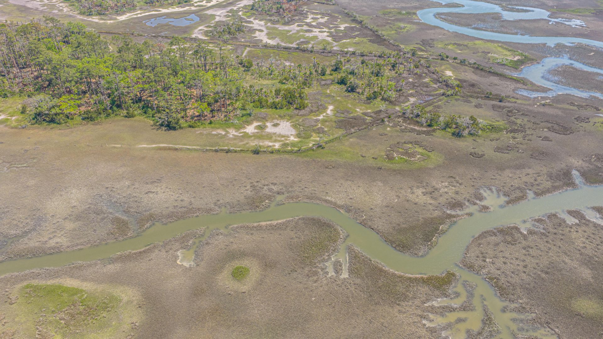 7650 Point Of Pines Road Photo 46