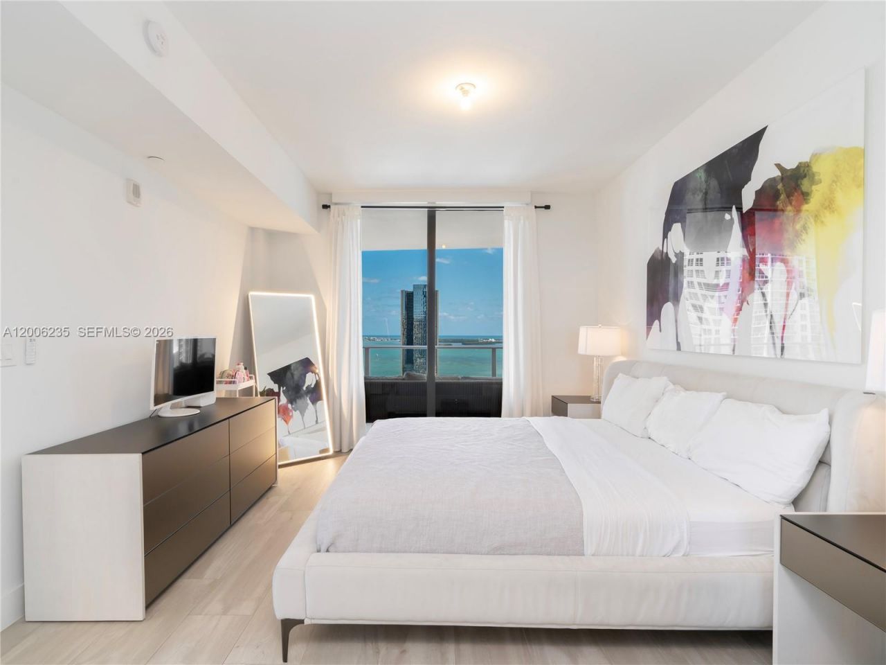 1010 Brickell Ave, Unit 2801, Miami, FL 33131 Photo
