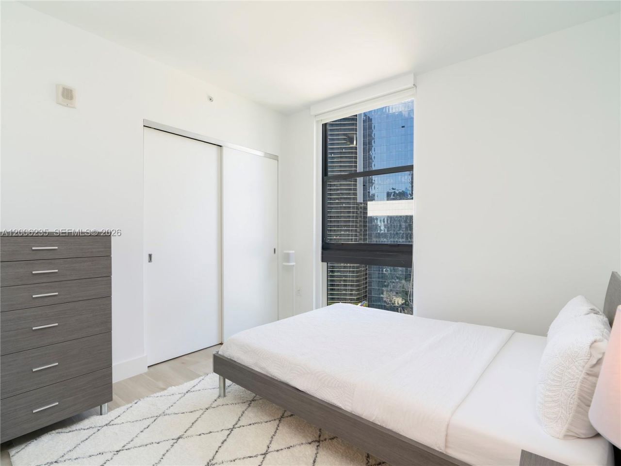 1010 Brickell Ave, Unit 2801, Miami, FL 33131 Photo
