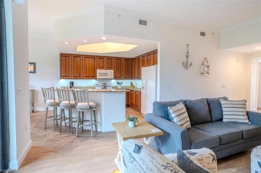 1045 Sandpiper St, Unit G203, Naples, FL 34102 Photo