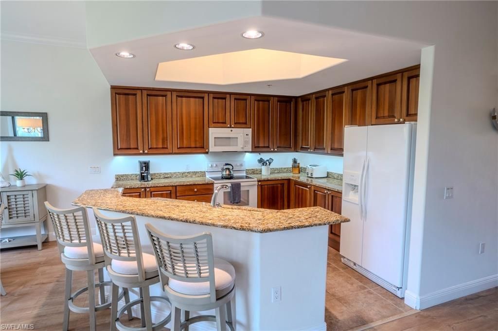 1045 Sandpiper St , Unit G203, Naples, FL 34102 Photo