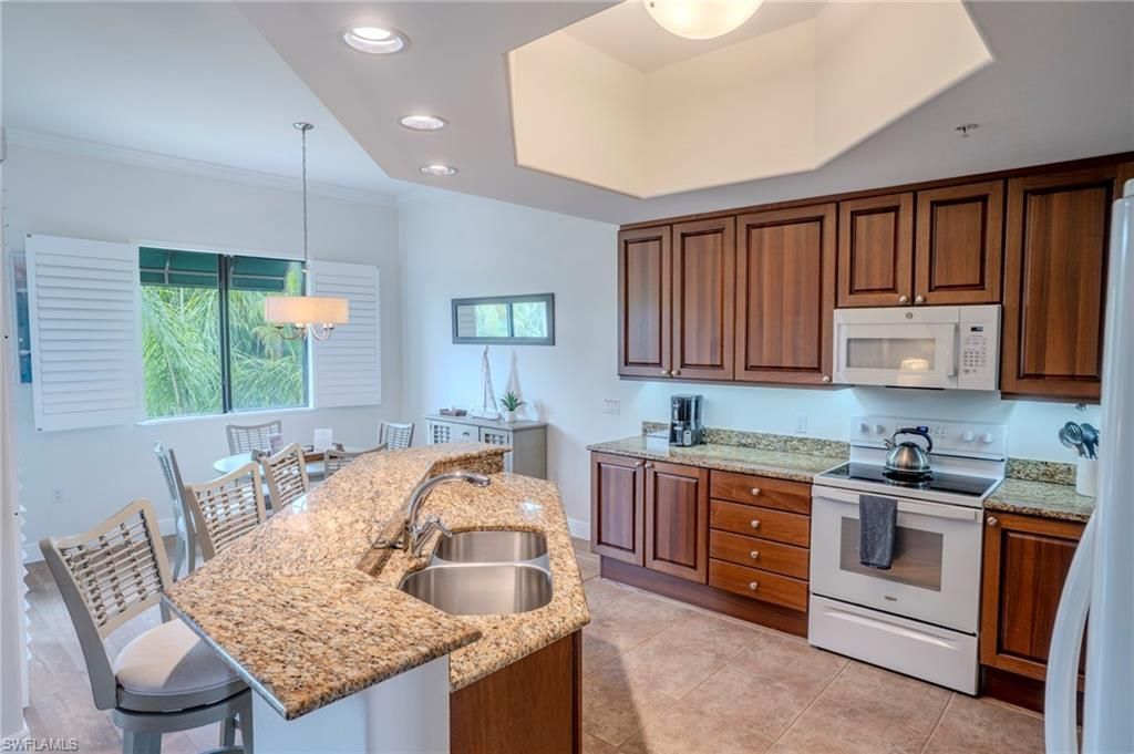 1045 Sandpiper St , Unit G203, Naples, FL 34102 Photo