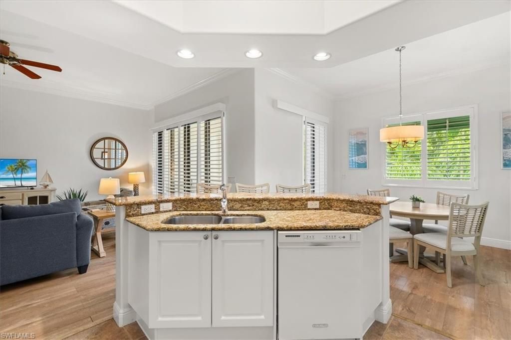 1045 Sandpiper St, Unit G203, Naples, FL 34102 Photo