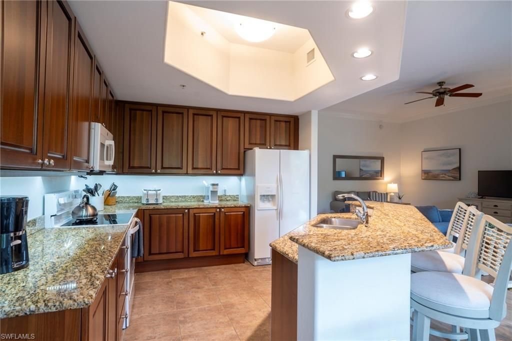 1045 Sandpiper St , Unit G203, Naples, FL 34102 Photo