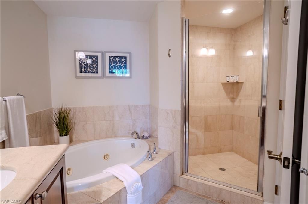 1045 Sandpiper St , Unit G203, Naples, FL 34102 Photo