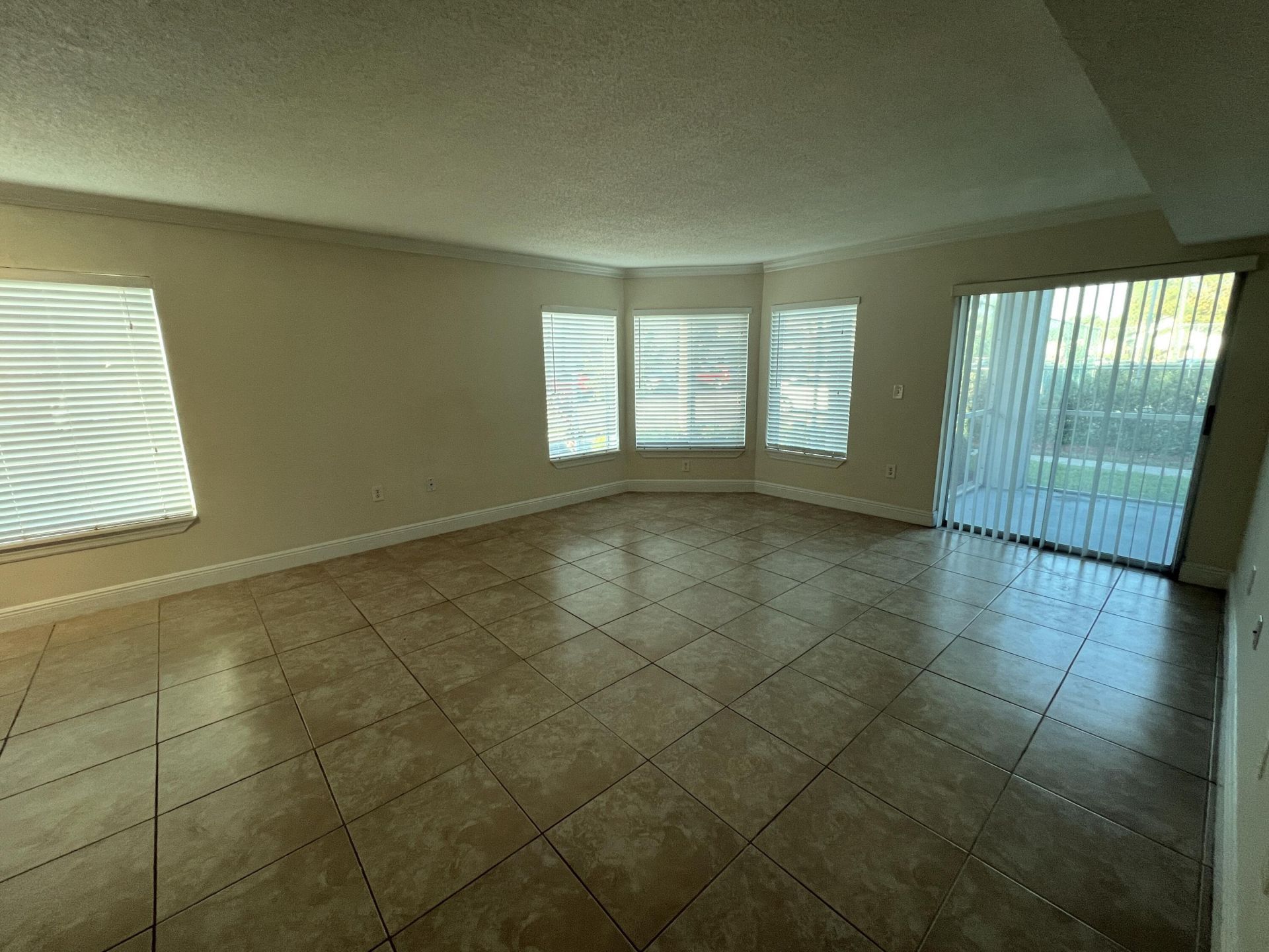 815 W Boynton Beach Boulevard, Unit 12-101, Boynton Beach, FL 33426 Photo