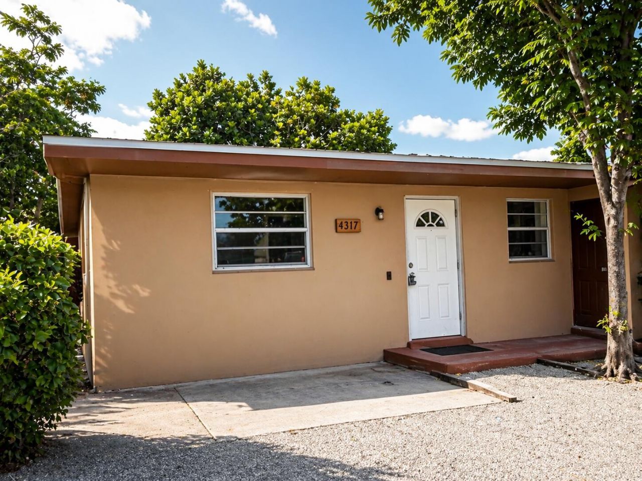 4317 Cocoanut Road, West Palm Beach, FL 33406 Photo