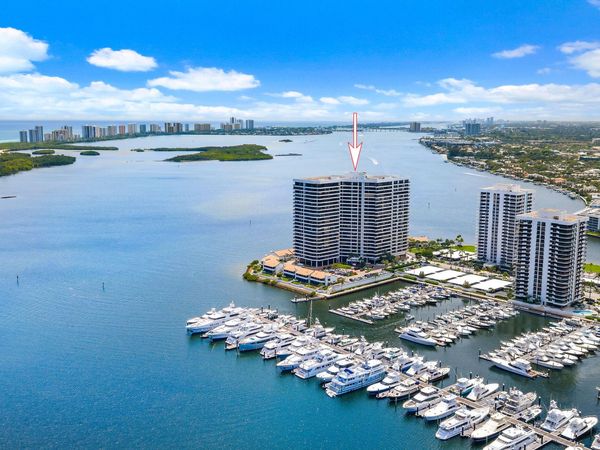 100 Lakeshore Drive, Unit 354, North Palm Beach, FL 33408