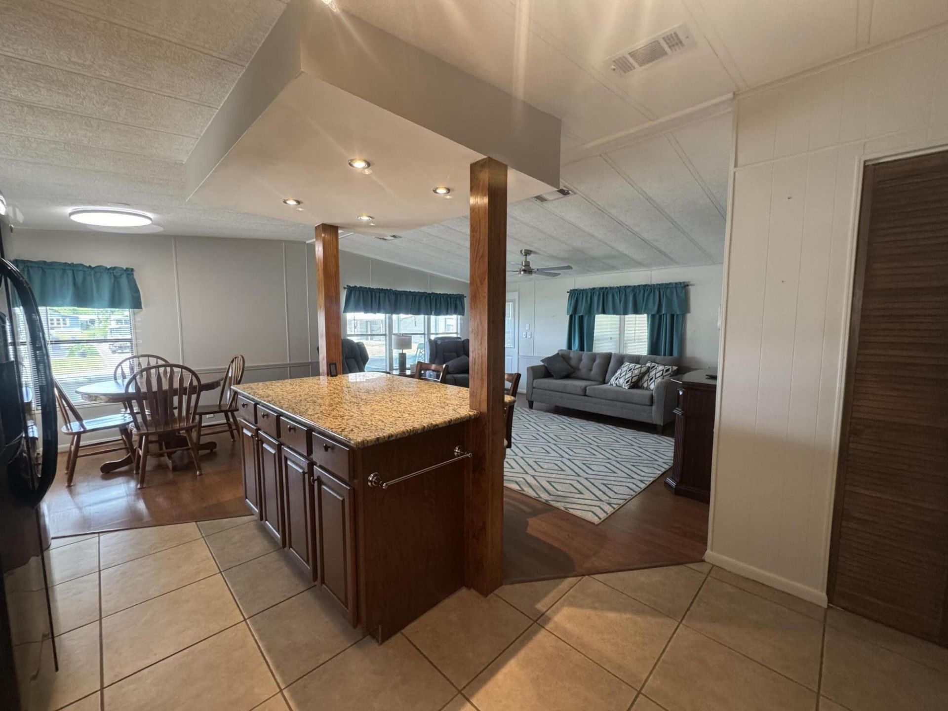 1747 SW 35th Circle, Okeechobee, FL 34974 Photo