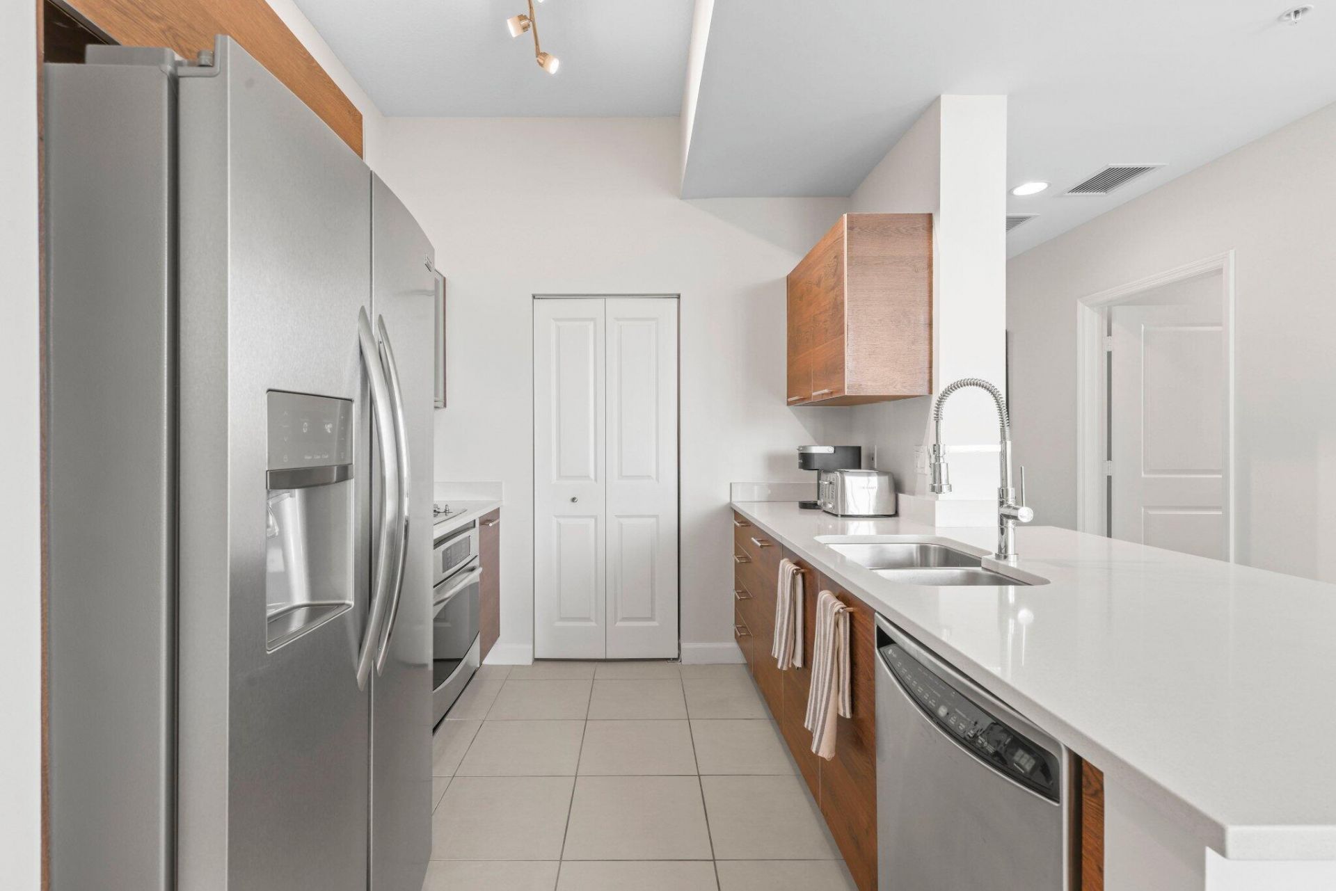 480 Hibiscus Street, Unit 523, West Palm Beach, FL 33401 Photo
