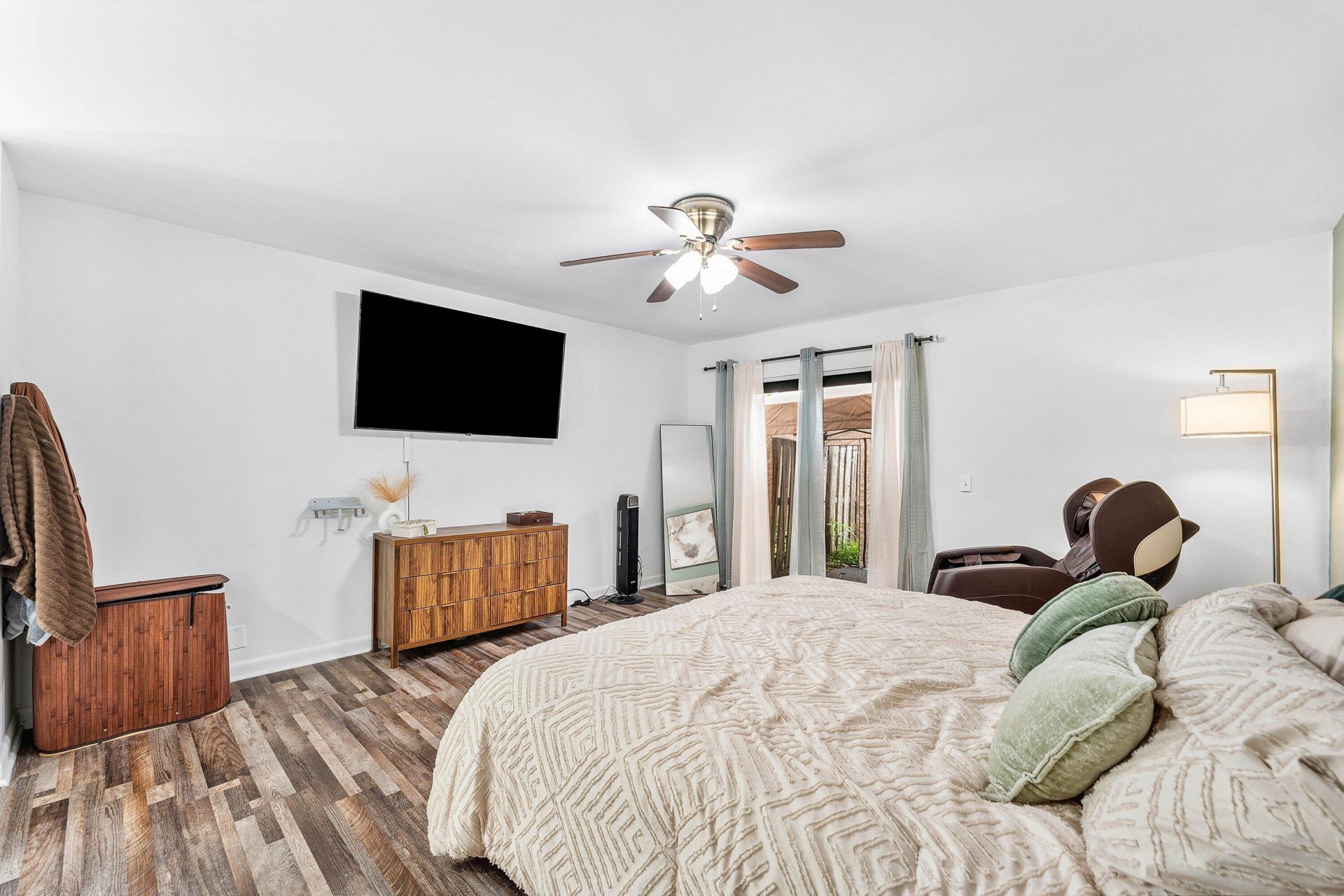 6368 NW 29th Street, Sunrise, FL 33313 Photo