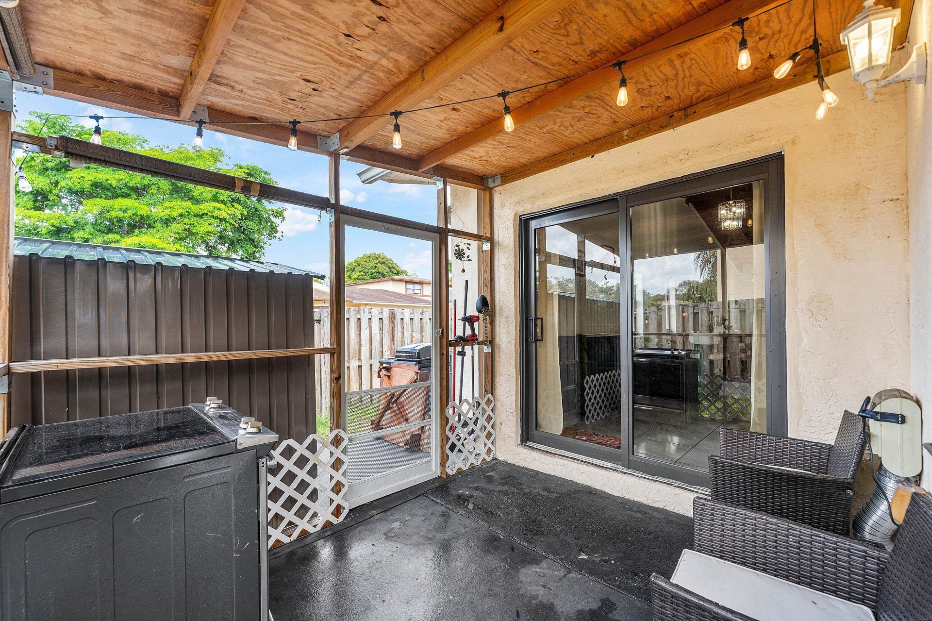 6368 NW 29th Street, Sunrise, FL 33313 Photo