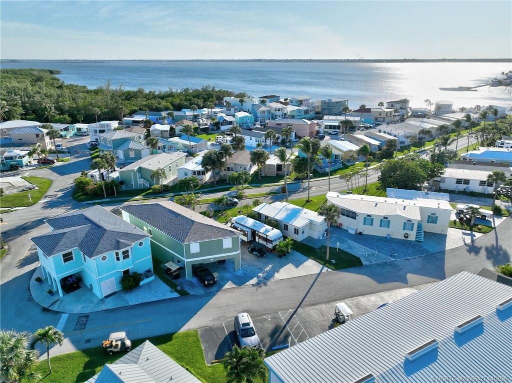 2109 Nettles Boulevard, Jensen Beach, FL 34957 Photo