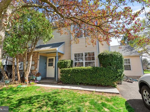 79-81 SANDYBROOK DRIVE , LANGHORNE, PA 19047