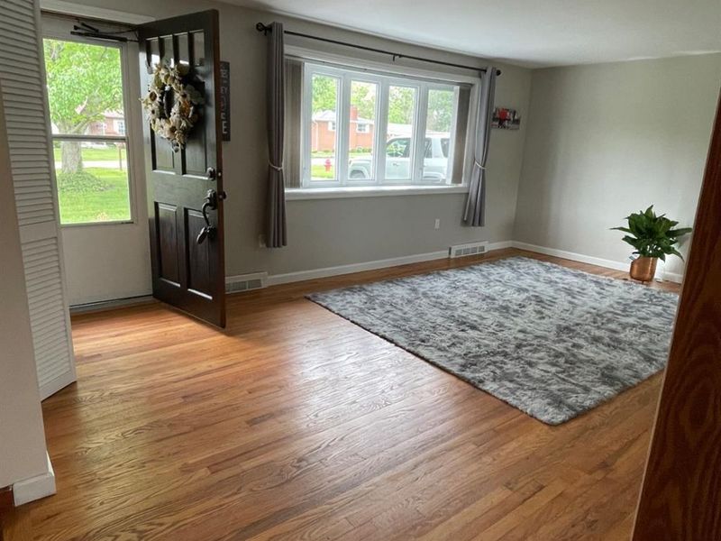 5638 Pleasant View Drive, Milford, OH 45150 Photo 9