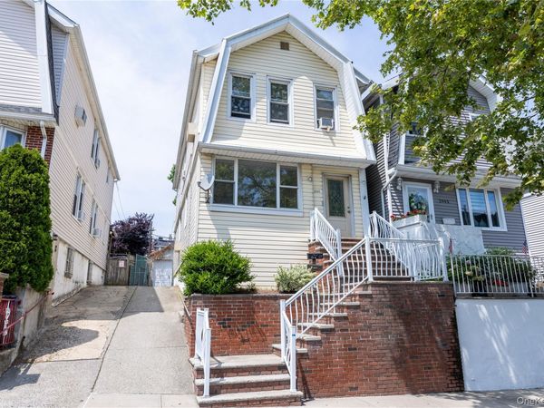 2941 Middletown Road , Bronx, NY 10461