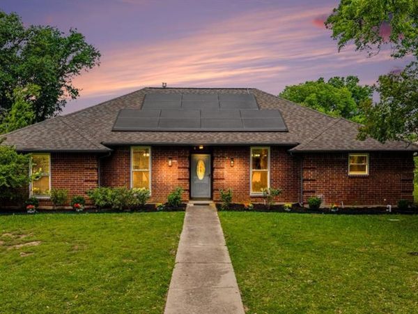 500 Briarwood Court , Coppell, TX 75019