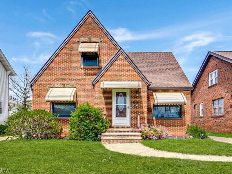 6710 Ackley Road, Parma, OH 44129 Photo 1