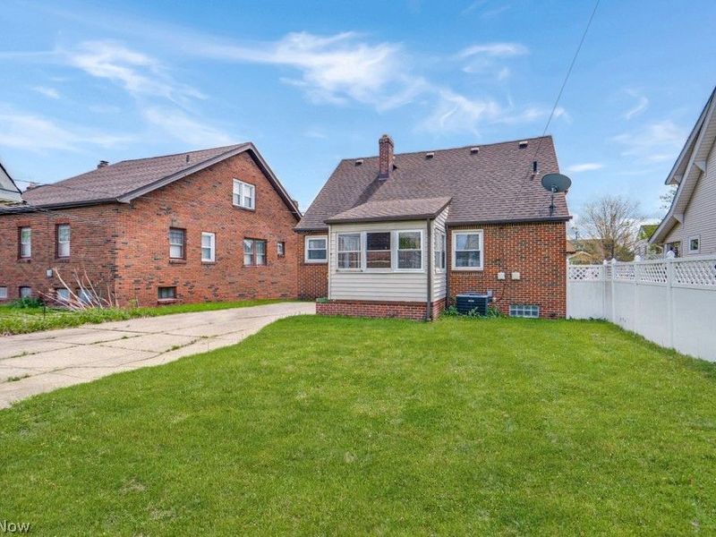 6710 Ackley Road, Parma, OH 44129 Photo 19