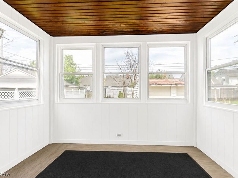 6710 Ackley Road, Parma, OH 44129 Photo 8