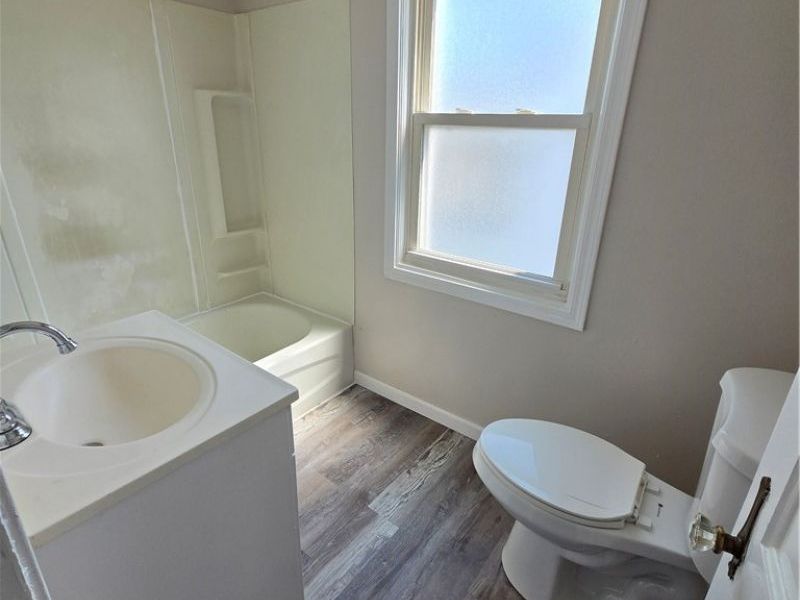 3757 Grosvenor Road, South Euclid, OH 44118 Photo 11