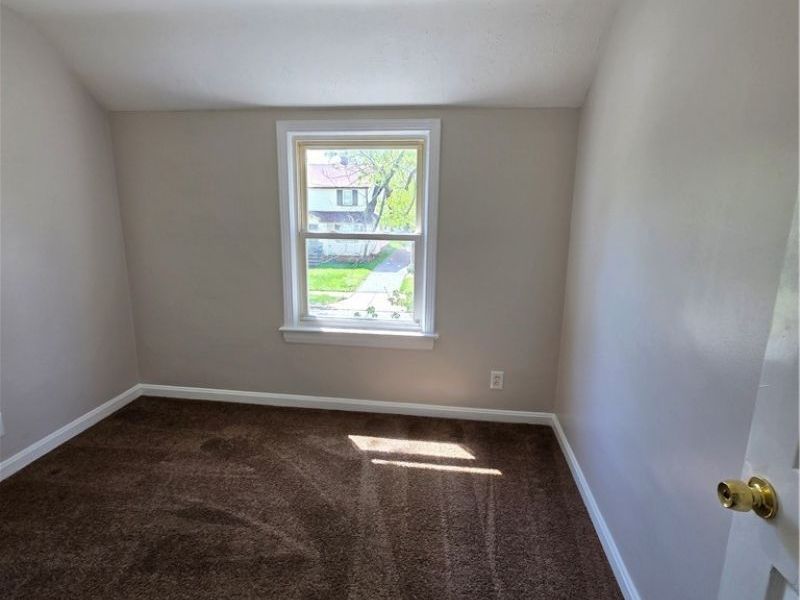 3757 Grosvenor Road, South Euclid, OH 44118 Photo 12